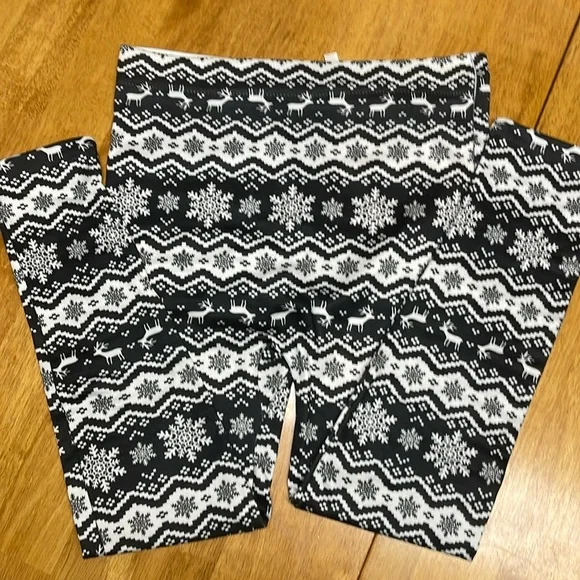 West Loop Black and White Leggings - Picture 1 of 3